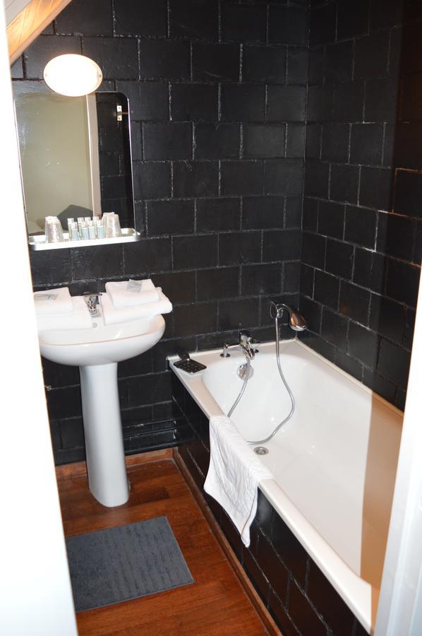 La Maison D'Hoursentut Otel Campan Dış mekan fotoğraf